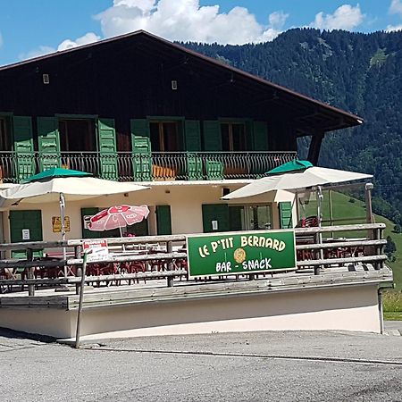 Hotel Les Bernards Praz-sur-Arly Exterior photo